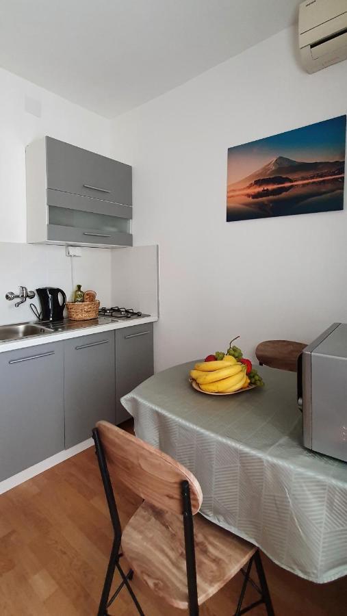 יסניצה Apartmani Masline מראה חיצוני תמונה