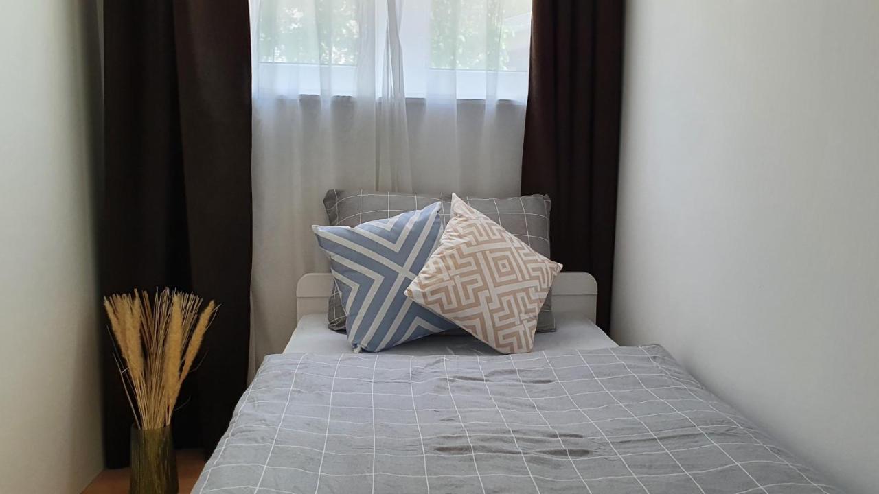 יסניצה Apartmani Masline מראה חיצוני תמונה